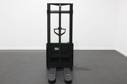 CESAB S010i Lithium Electric Pallet Stacker