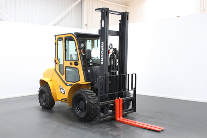 Hifoune CPCD25-4WD - Full cab - Rough terrain forklift