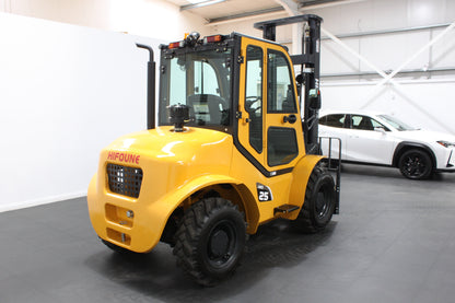 Hifoune CPCD25-4WD - Full cab - Rough terrain forklift