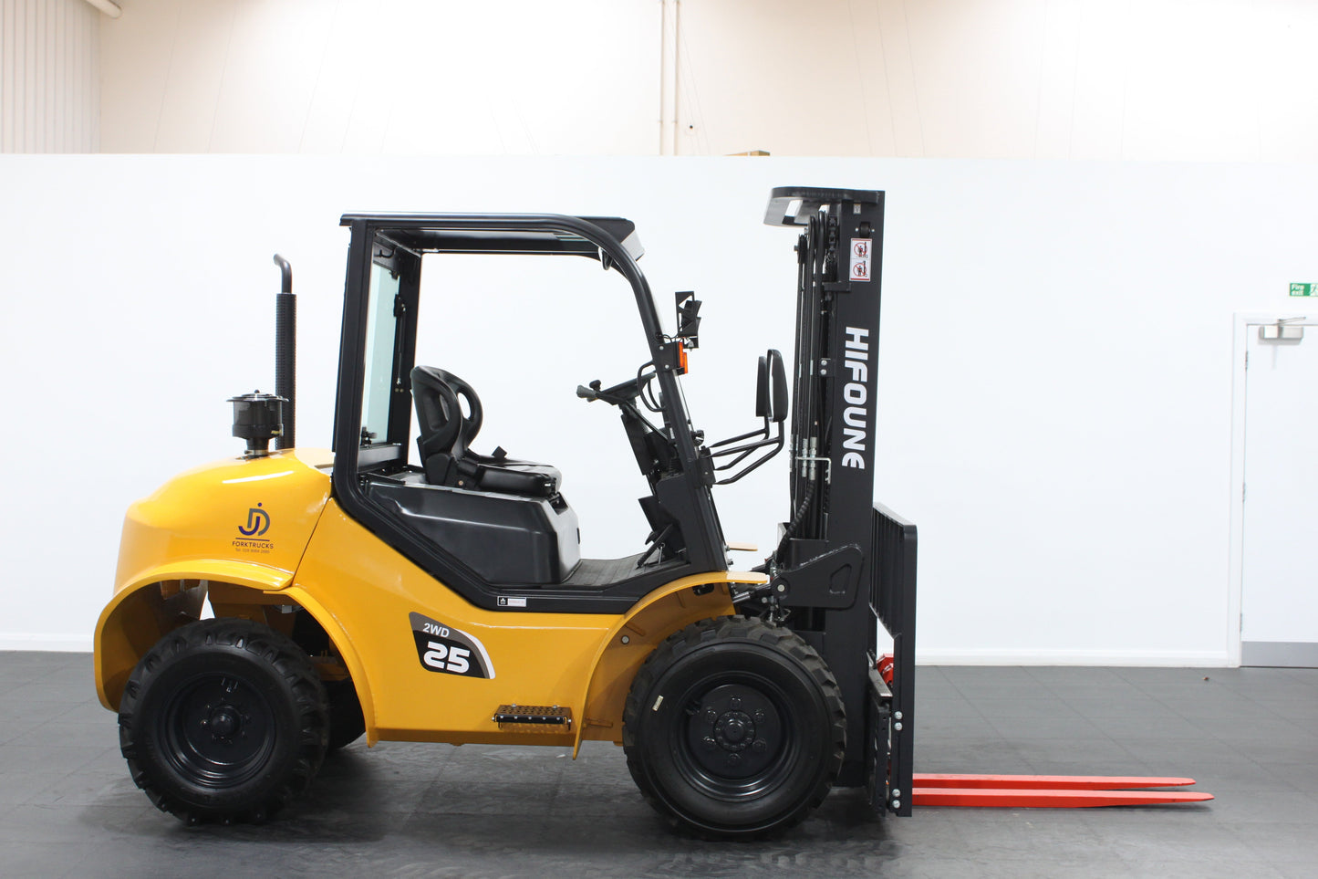Hifoune CPCD25-2WD - Half cab - Rough terrain forklift
