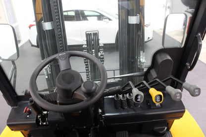 Hifoune CPCD25-2WD - Half cab - Rough terrain forklift
