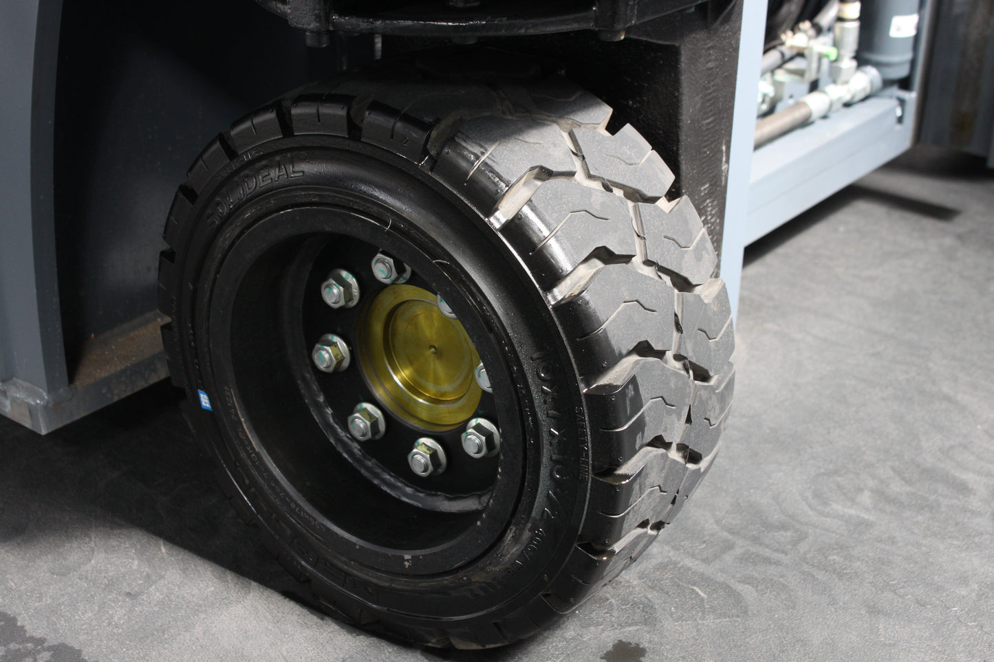 Mima 1mqk30 multi-directional electric forklift | 3t, triplex mast, lithium