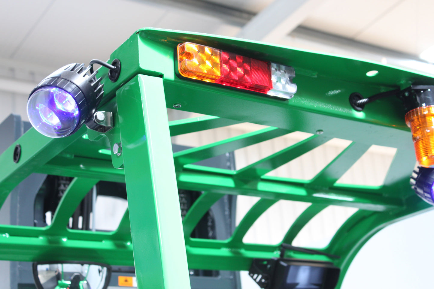 Mima 1mqk30 multi-directional electric forklift | 3t, triplex mast, lithium