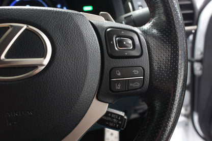 Lexus IS 300h F-Sport 4dr CVT Auto