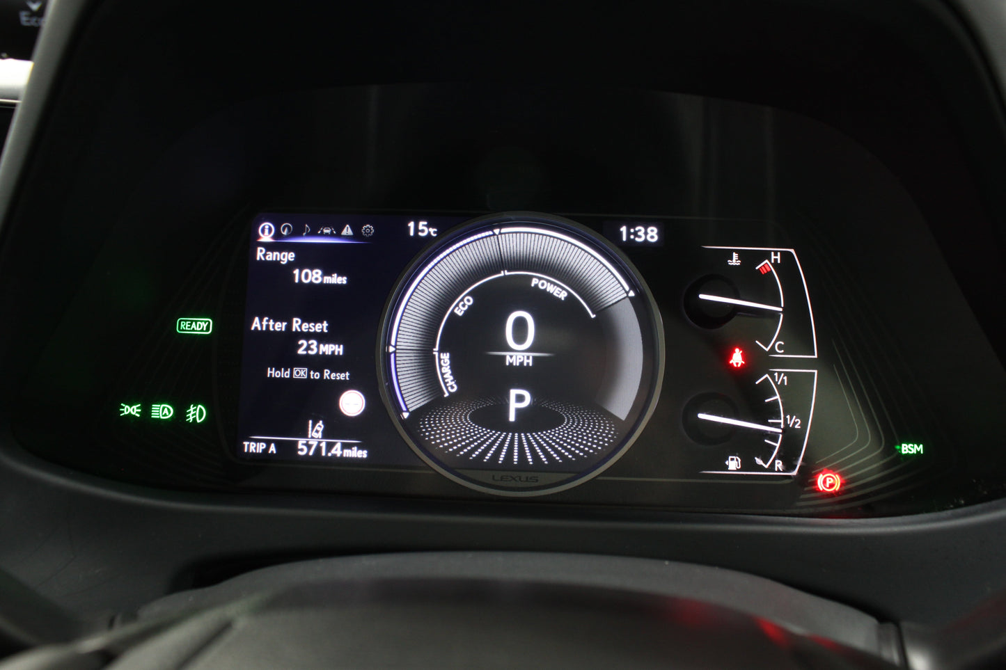 Lexus UX 250h 2.0 F-Sport Design 5dr CVT