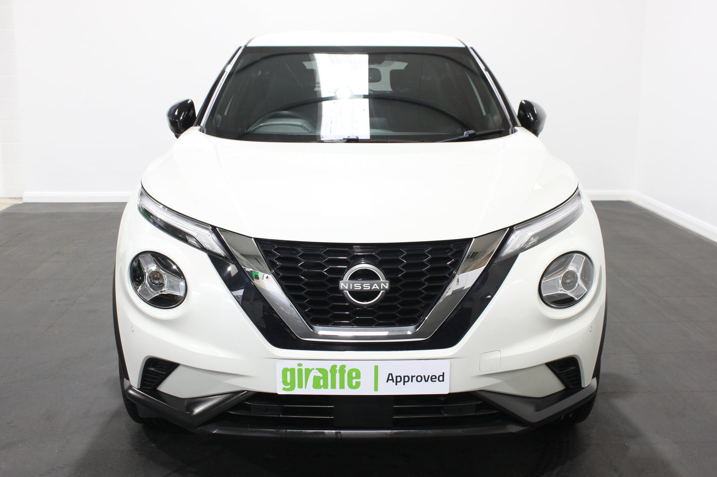 Nissan Juke 1.0 DiG-T 114 N-Connecta 5dr