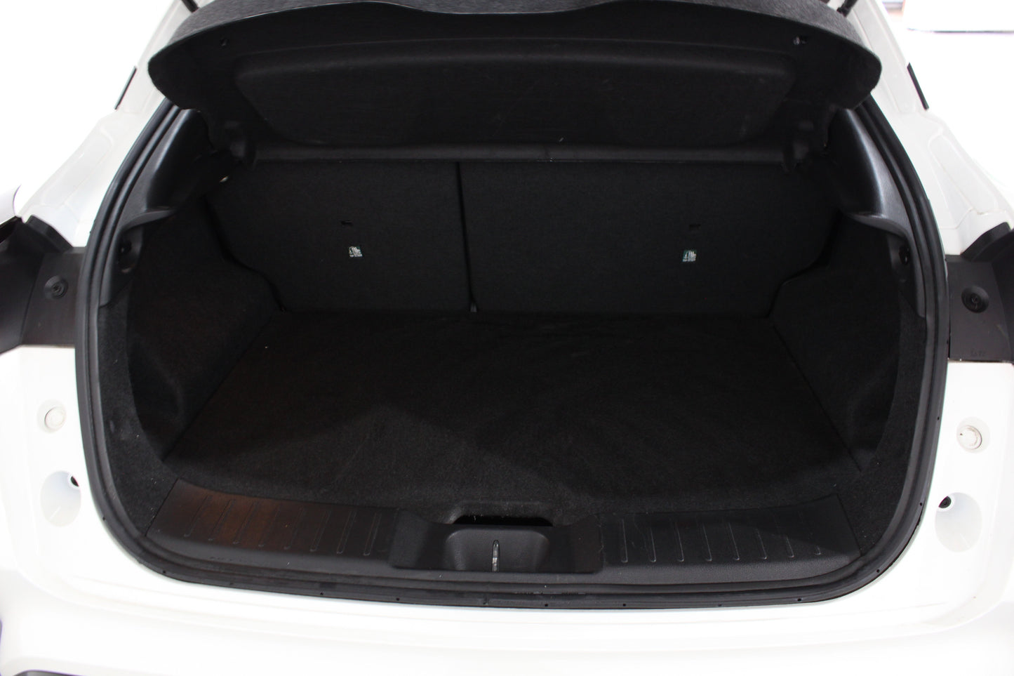 Nissan Juke 1.0 DiG-T 114 N-Connecta 5dr