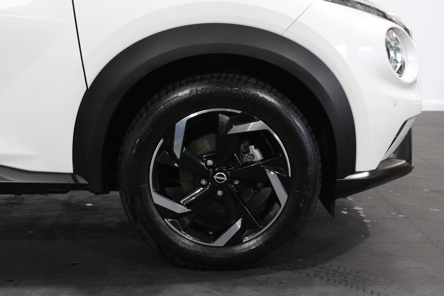 Nissan Juke 1.0 DiG-T 114 N-Connecta 5dr