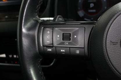 Nissan Qashqai 1.3 DiG-T MH 158 N-Connecta 5dr Xtronic