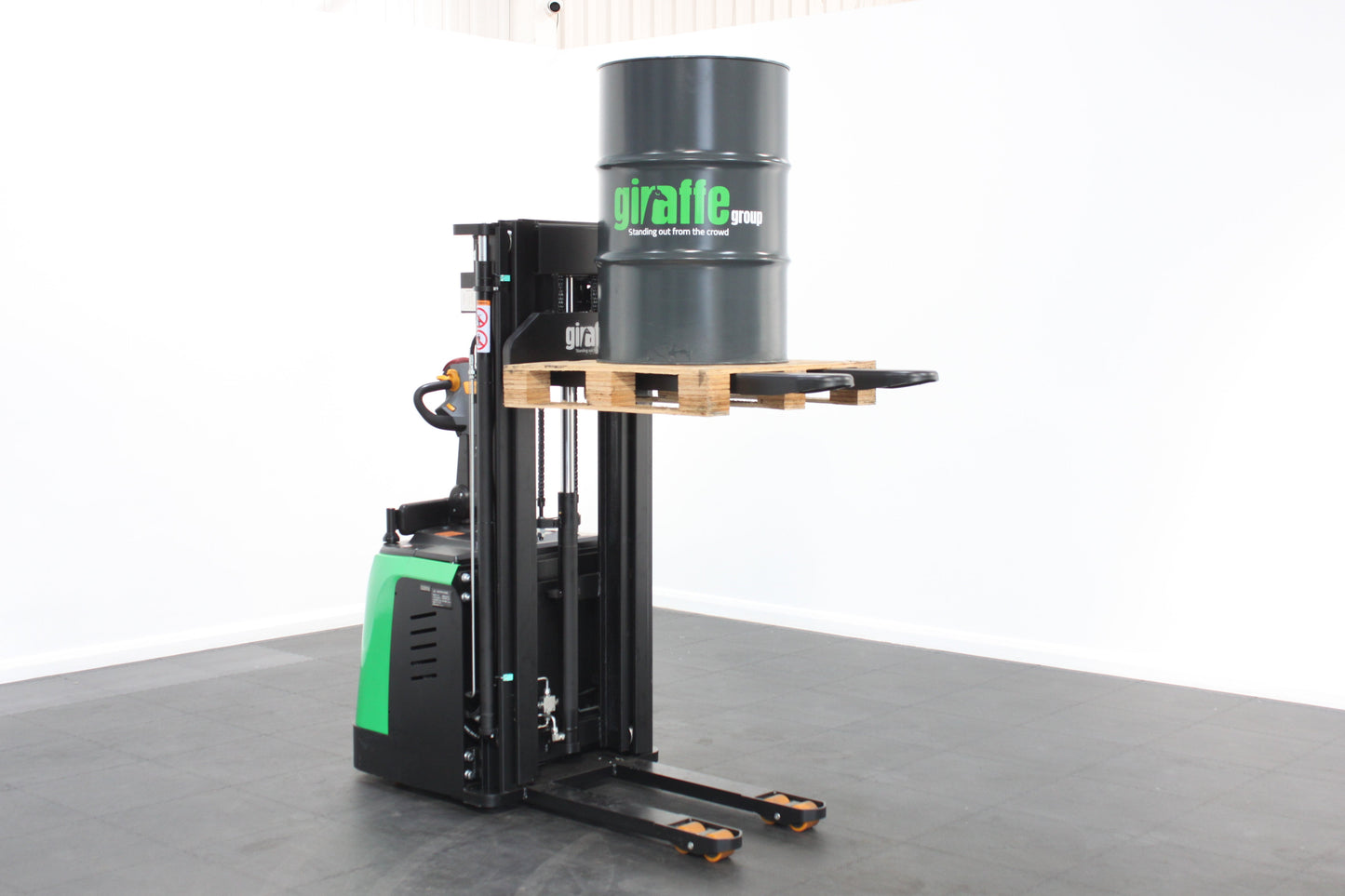 giraffe GES16P-40  Stand-on Powered Stacker – 1,600kg Capacity | Lithium-Ion Electric