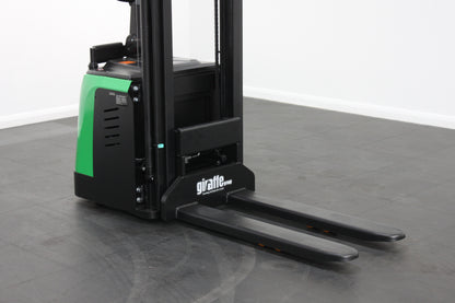 giraffe GES16P-30  Stand-on Powered Stacker – 1,600kg Capacity | Lithium-Ion Electric