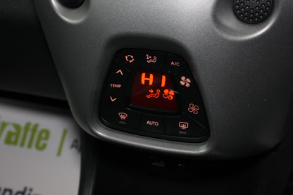 Toyota Aygo 1.0 VVT-i X-Trend 5dr x-shift