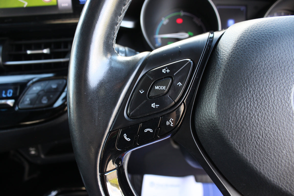 Toyota C-HR 1.8 Hybrid Excel 5dr CVT