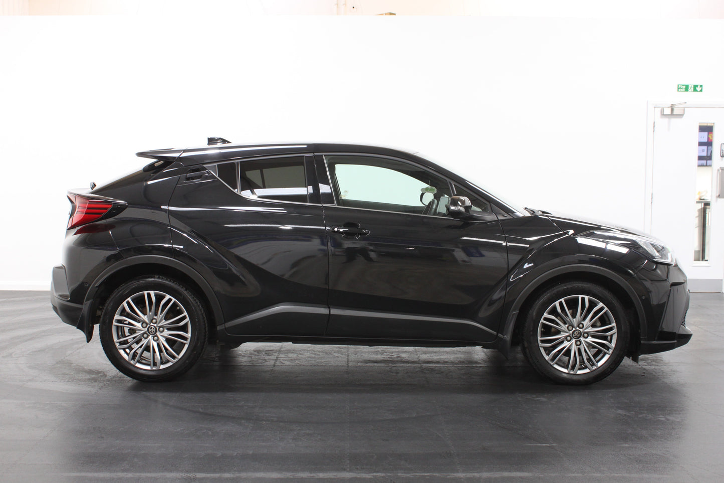 Toyota C-HR 1.8 Hybrid Excel 5dr CVT
