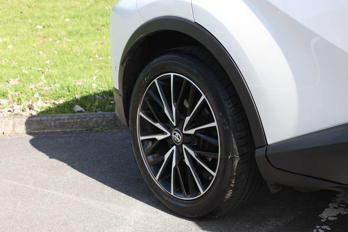 Toyota C-HR 1.8 Hybrid Excel 5dr CVT