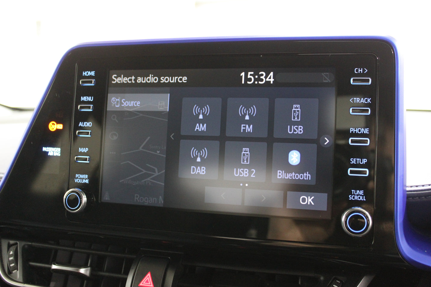 Toyota C-HR 1.8 Hybrid Dynamic 5dr CVT
