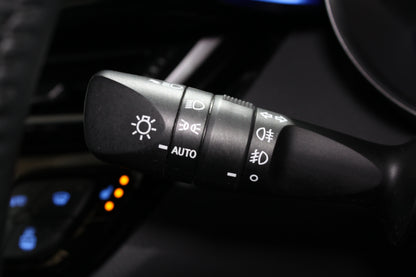 Toyota C-HR 1.8 Hybrid Dynamic 5dr CVT