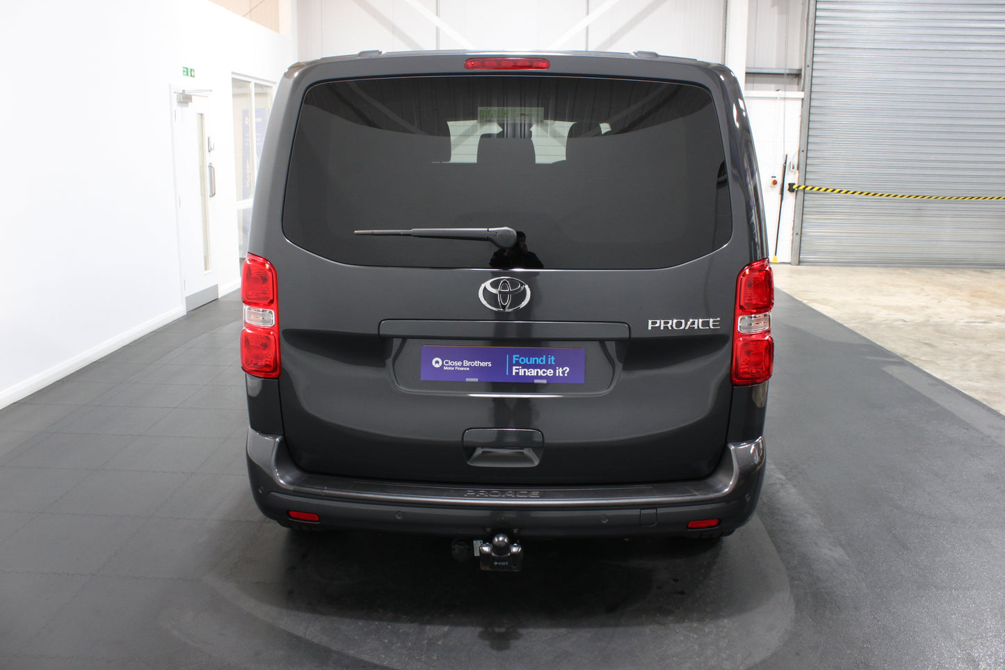 Toyota Proace 2.0D 180 Sport Crew Van Auto 6 Seater