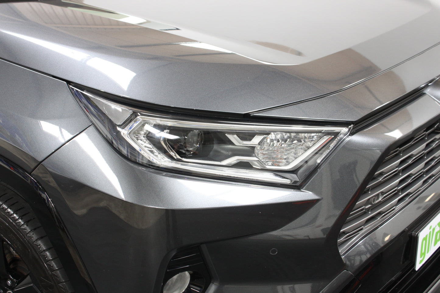 Toyota RAV4 2.5 VVT-i Hybrid Dynamic 5dr CVT 2WD
