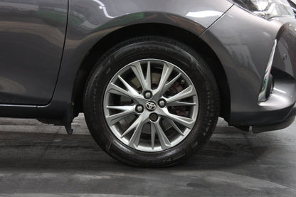 Toyota Yaris 1.5 VVT-i Icon Tech 5dr