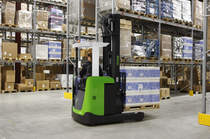 CESAB R100 Electric Reach Truck – 1200kg to 1600kg Capacity | Compact Lithium Ion Electric Reach Truck for Efficient Warehouse Operations