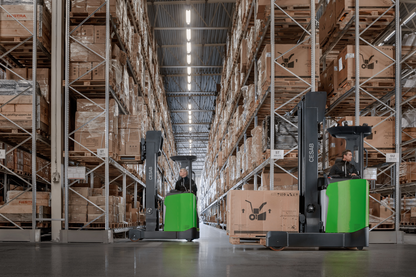 CESAB R300 High-Performance Electric Reach Truck – 1400kg to 2500kg Capacity | Advanced Lithium-Ion Reach Truck for High-Intensity Warehouse Operations