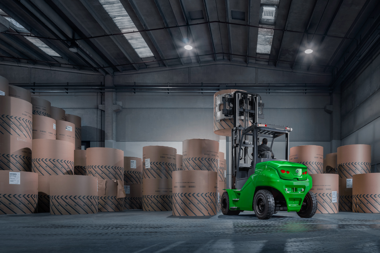 CESAB B800 Heavy Duty 4-Wheel Electric Counterbalance Forklift – 6000kg to 8500kg Capacity | High-Capacity Lithium-Ion Forklift for Heavy Industry