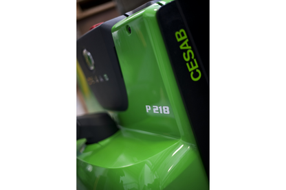 CESAB P200 Powered Pallet Truck Series – 1400kg to 2500kg Capacity | Compact Electric Pallet Truck with CESAB Powerdrive