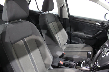 Volkswagen T-ROC 2.0 TDI SE 5dr
