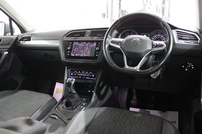 Volkswagen Tiguan  1.5 TSI Life 5dr