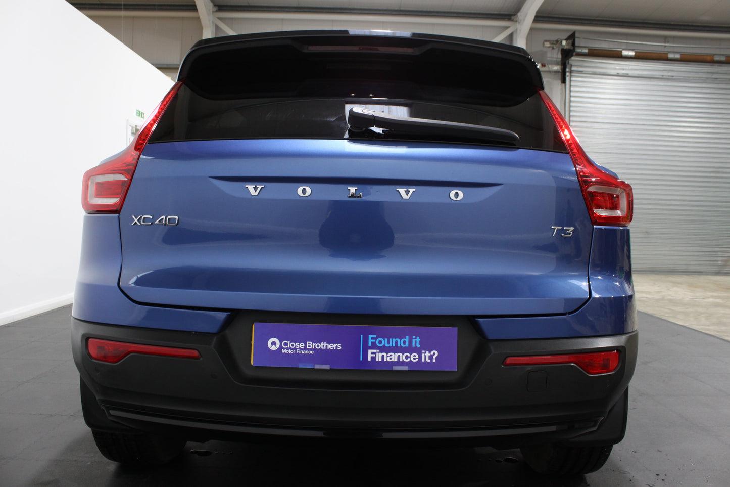 Volvo XC40 1.5 T3 [163] R DESIGN