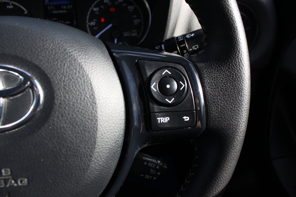Toyota Yaris 1.5 Hybrid Icon 5dr CVT